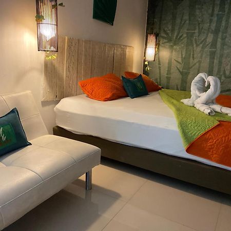נייבה Hotel Vesta Boutique מראה חיצוני תמונה