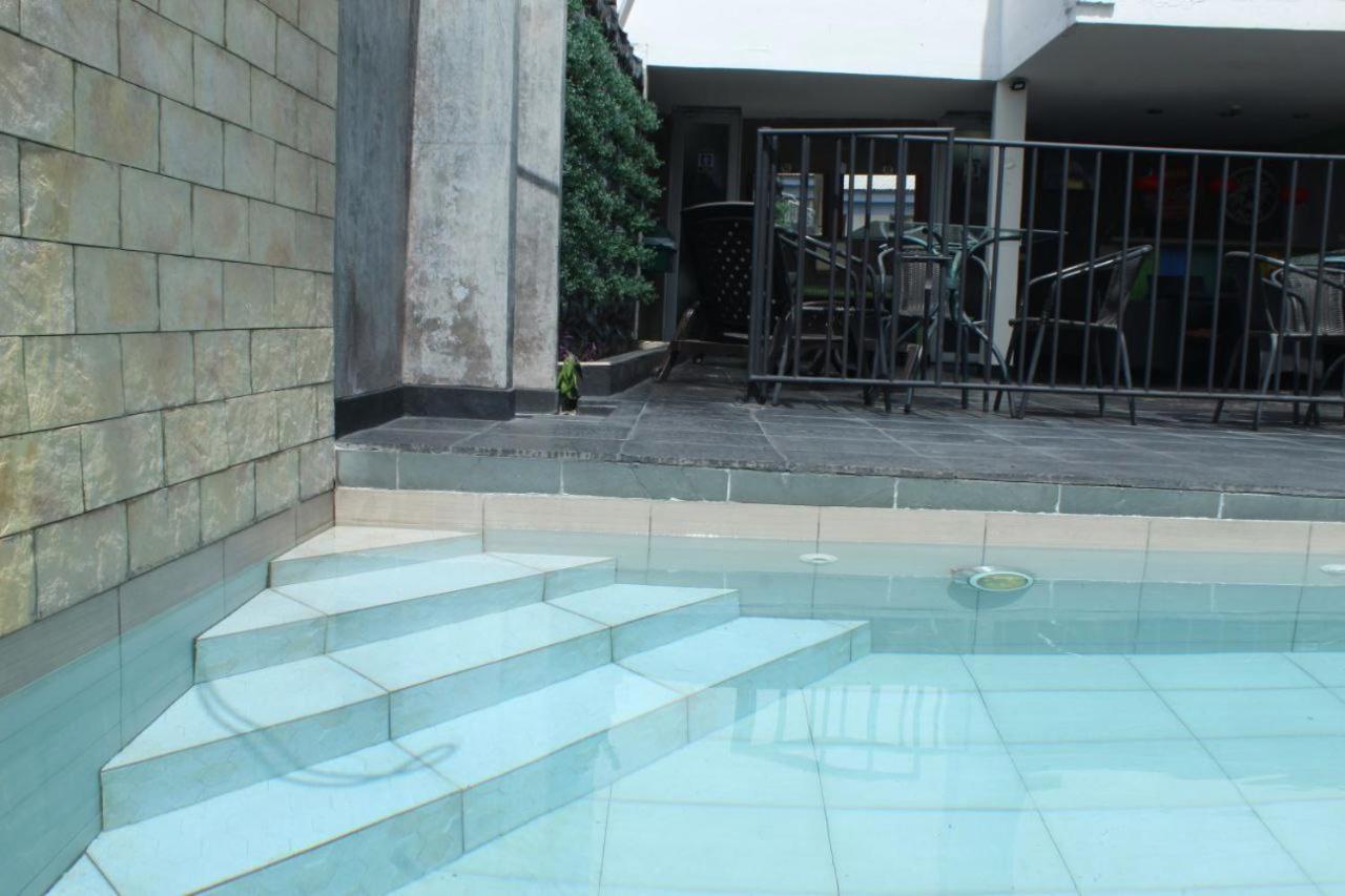נייבה Hotel Vesta Boutique מראה חיצוני תמונה